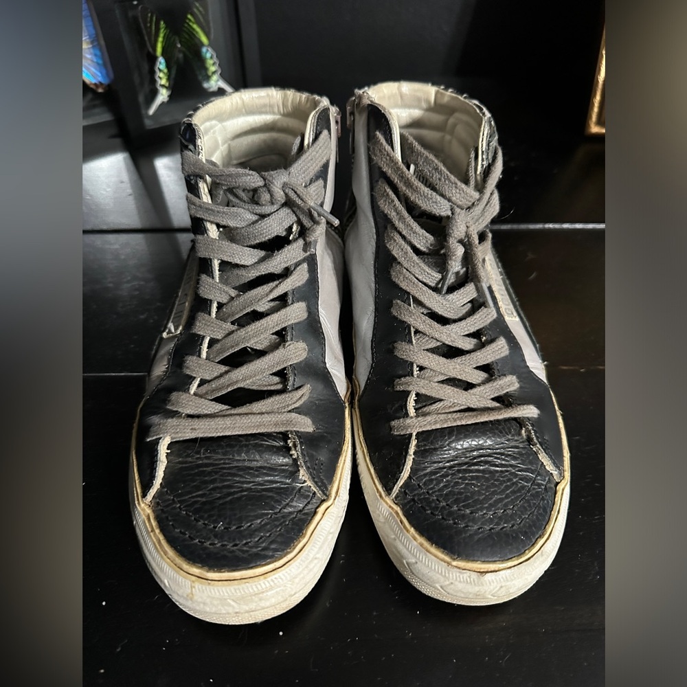 Golden goose size 35